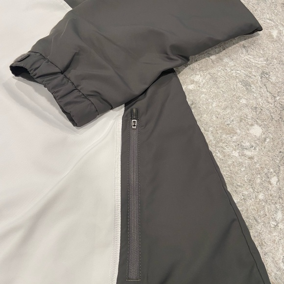 Ping Men's White and Gray 1/4 Zip Golf Windbreaker-Large - Picture 4 of 10